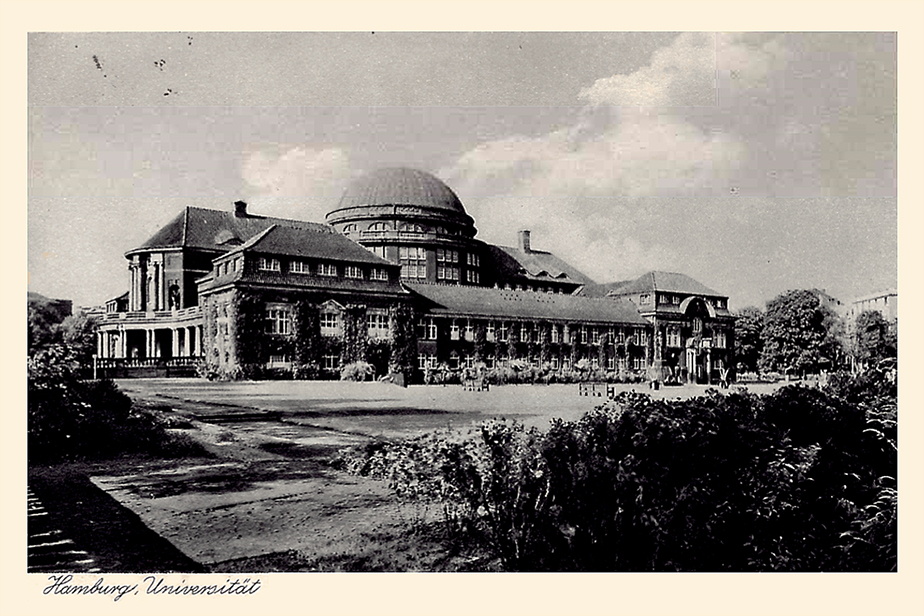 Postcard Mainbuilding University, 1932