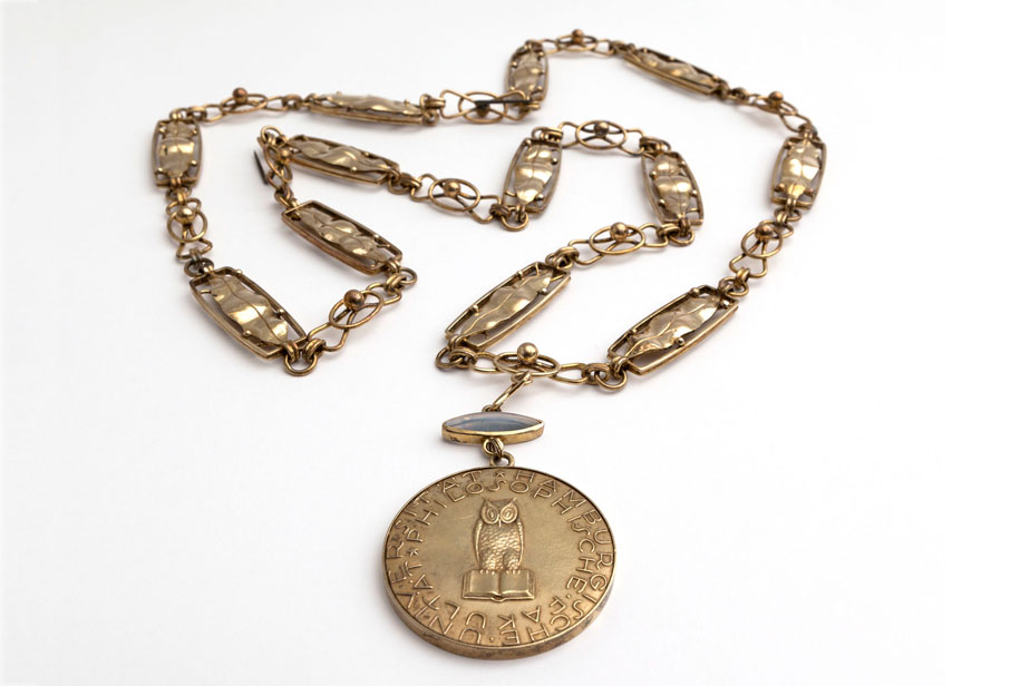 Medallion for the chain of office for the deans of the faculties, faculty of philosophy
